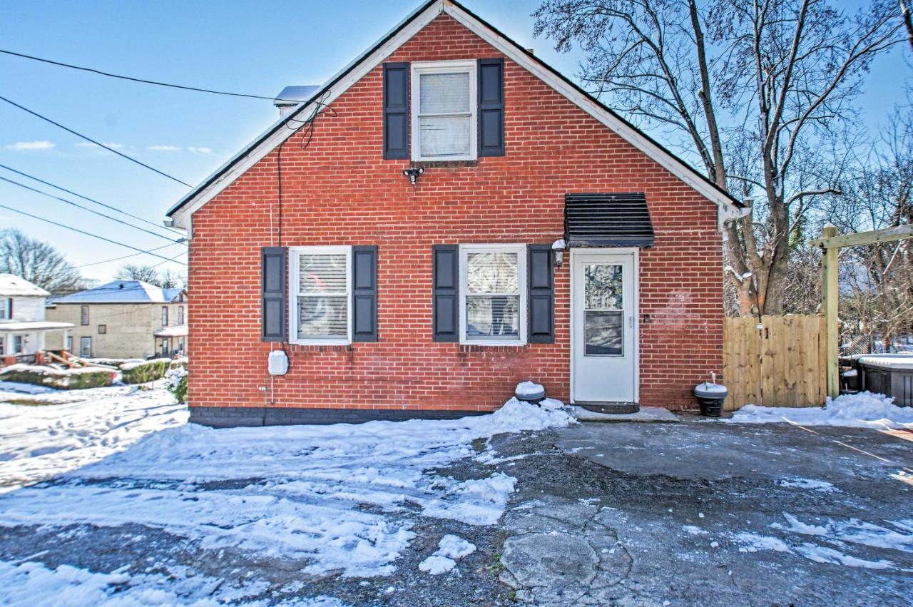 Charming Central Lynchburg Hideout With Patio! Villa Exterior photo